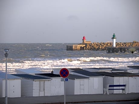 Quadruple Room with Sea View