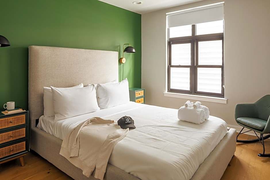 Sosuite at The Vine - Old City