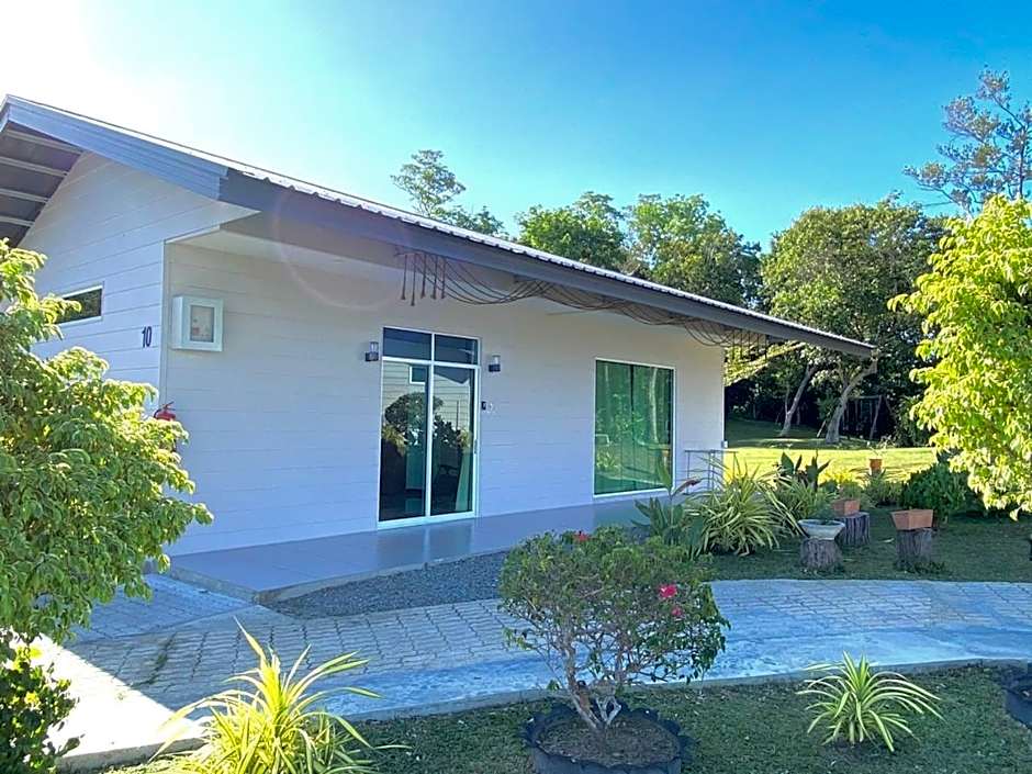 D View Holiday Homes