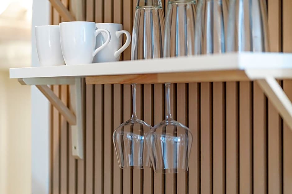 Cozy Creek Den - Updated Nov 2025