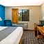 Super 8 by Wyndham Lincoln West