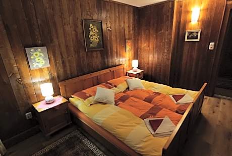 Double Room with Private External Bathroom