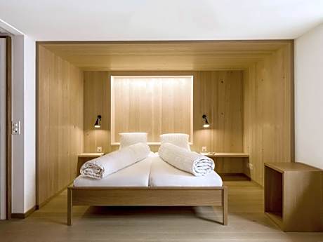 Hotel Alpina