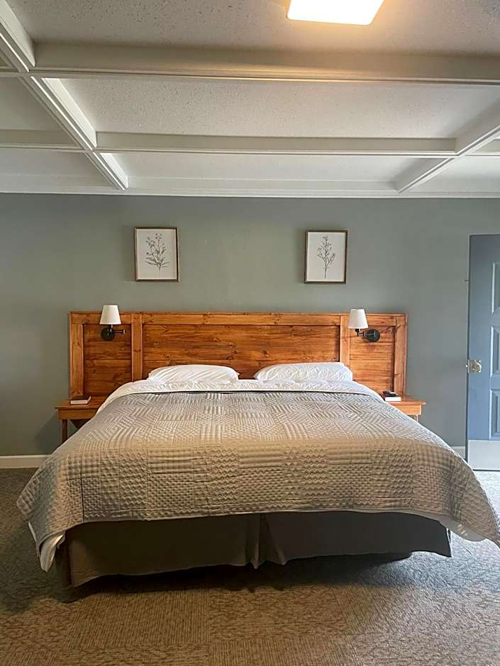 BlueGem Motel