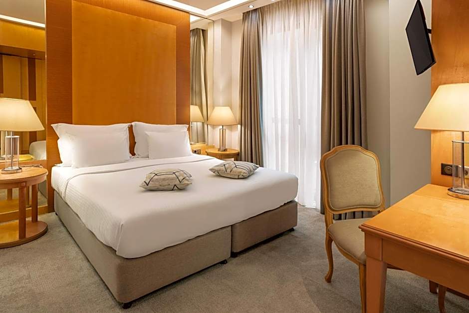 Meliá Athens