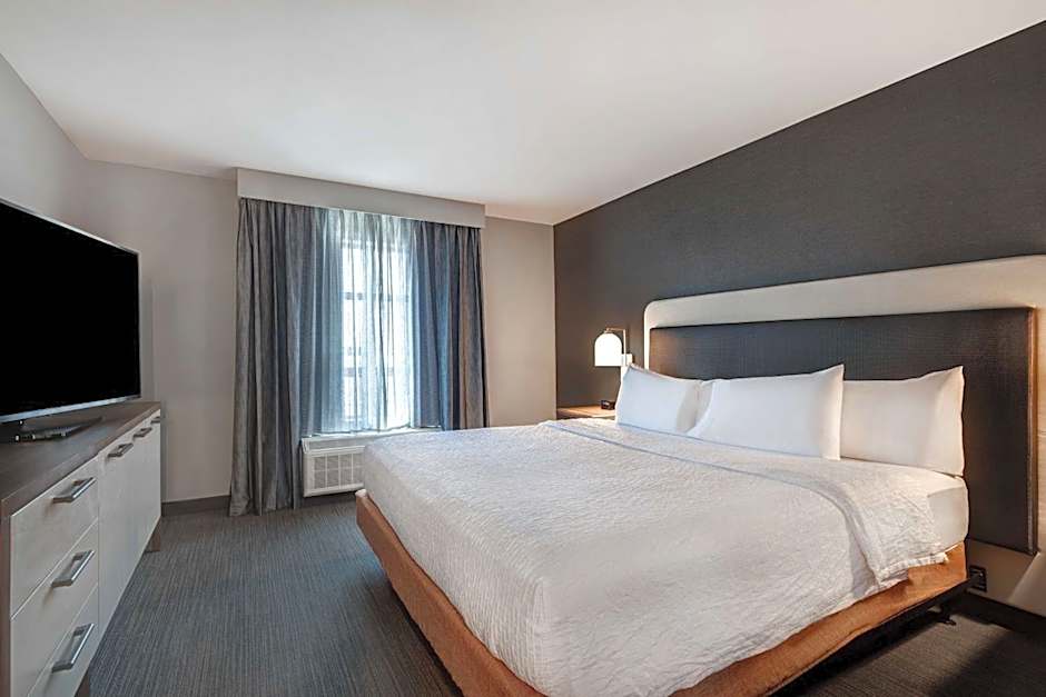 Homewood Suites by Hilton Oak Creek Milwaukee