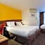Comfort Hotel Etampes