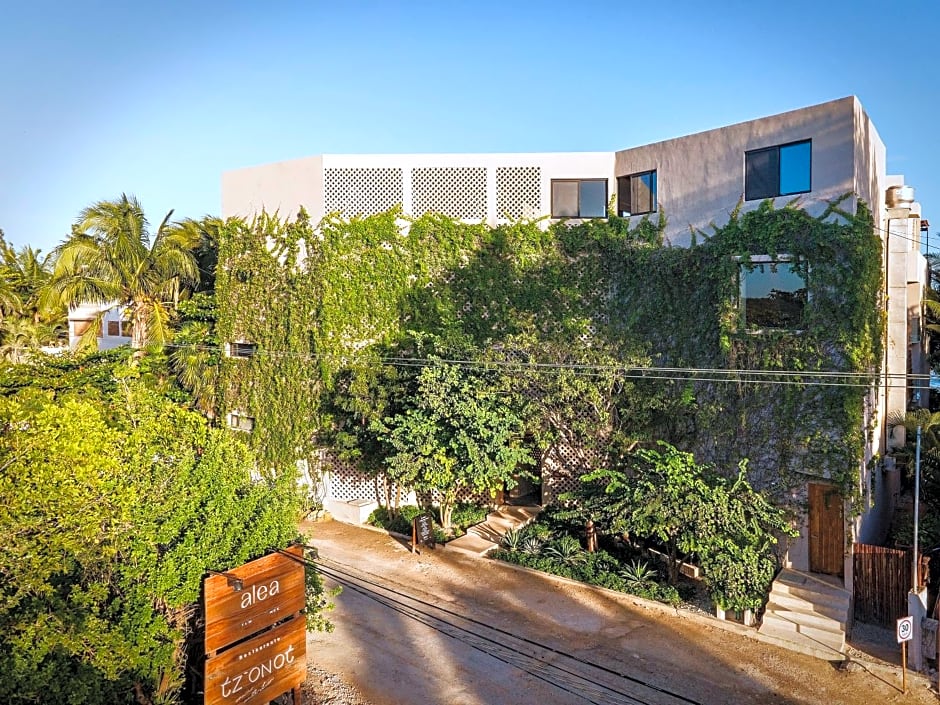 Alea Tulum by Blue sky
