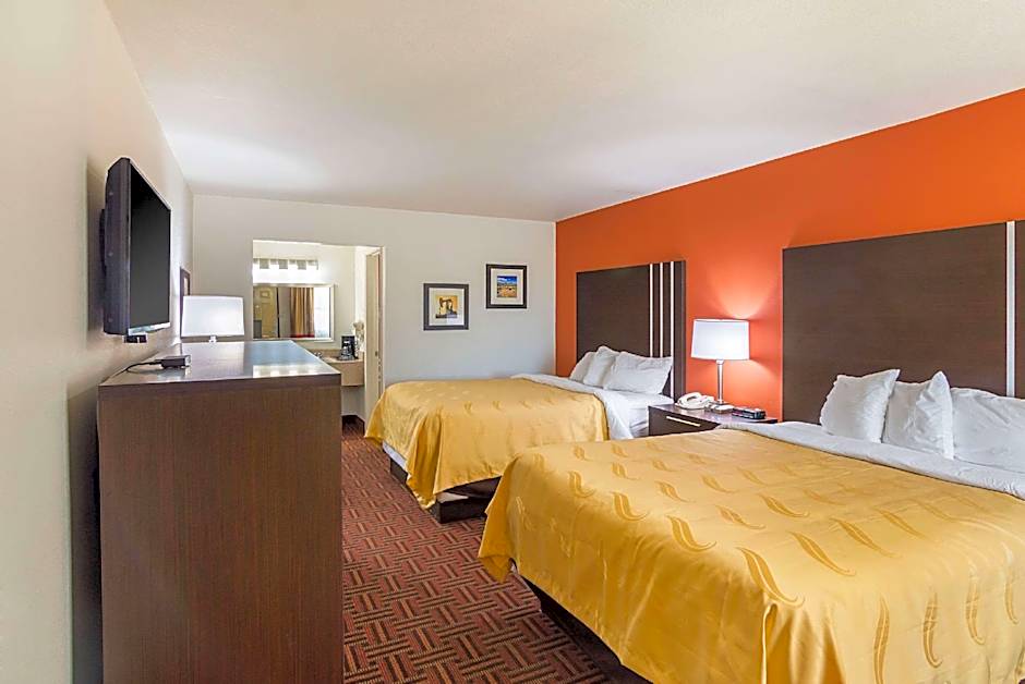 Photo 1 of 6 of 2 Double Beds, Nonsmoking
