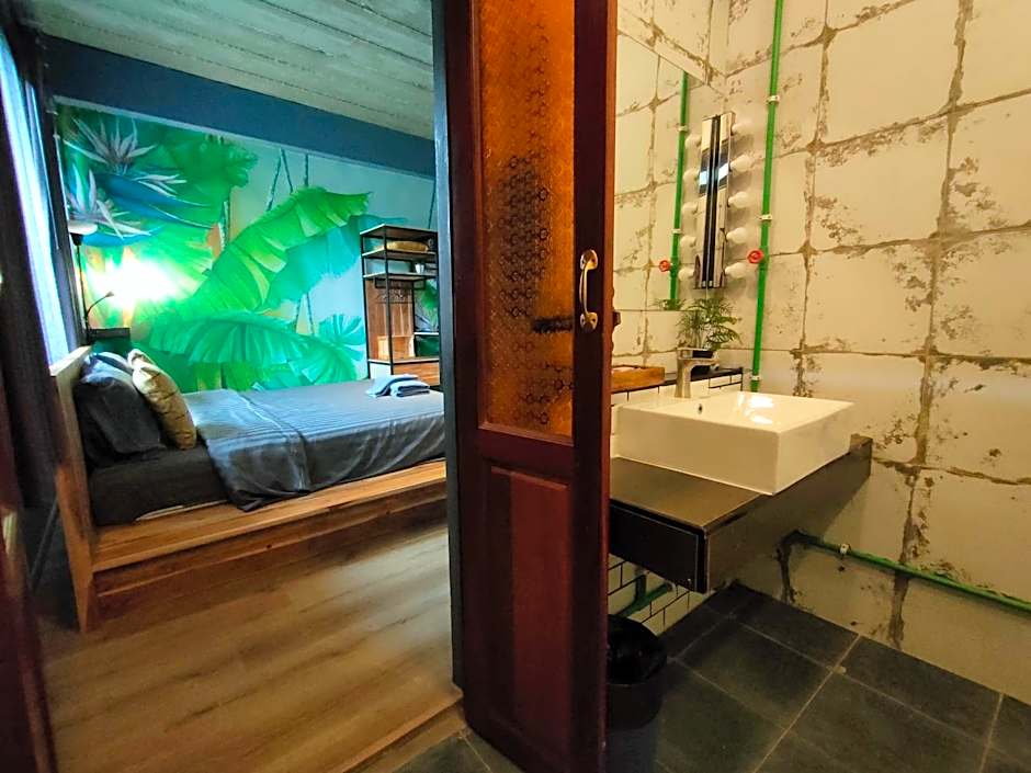 โรงแรม บอร์ดดิ้งเฮ้าส์