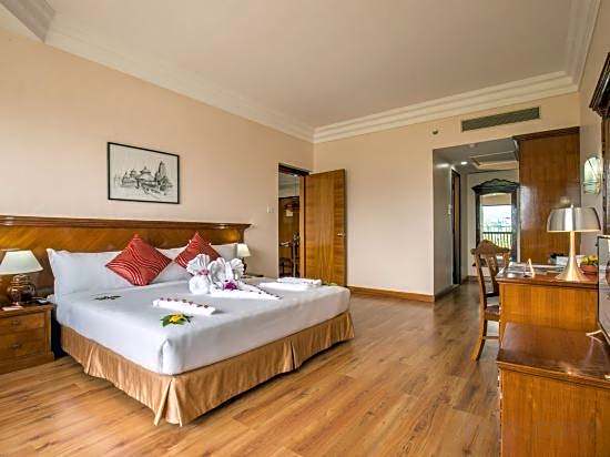 Hotel Pokhara Grande