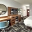 Hampton Inn Louisville-Northeast