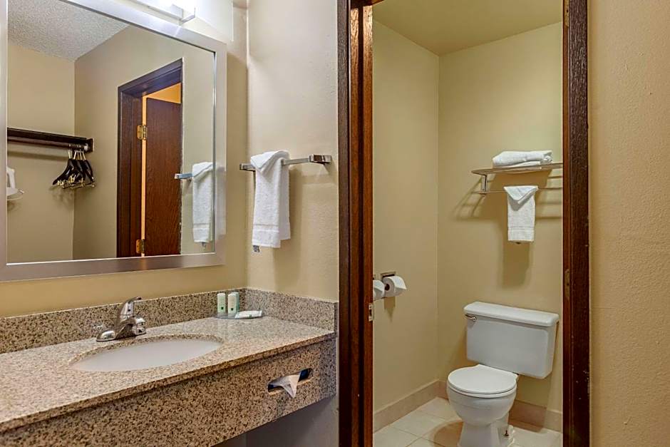 Quality Inn Ontario