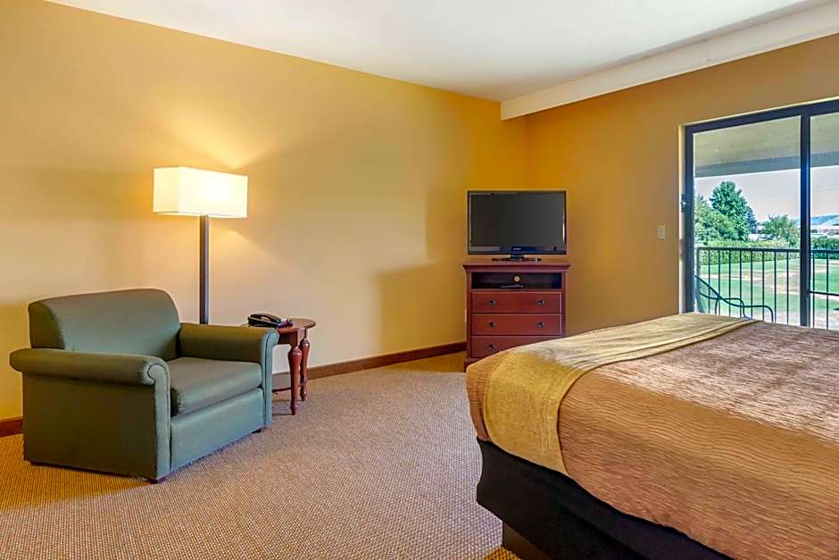 Best Western Plus Ahtanum Inn