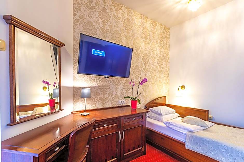 Garni Hotel Royal Crown