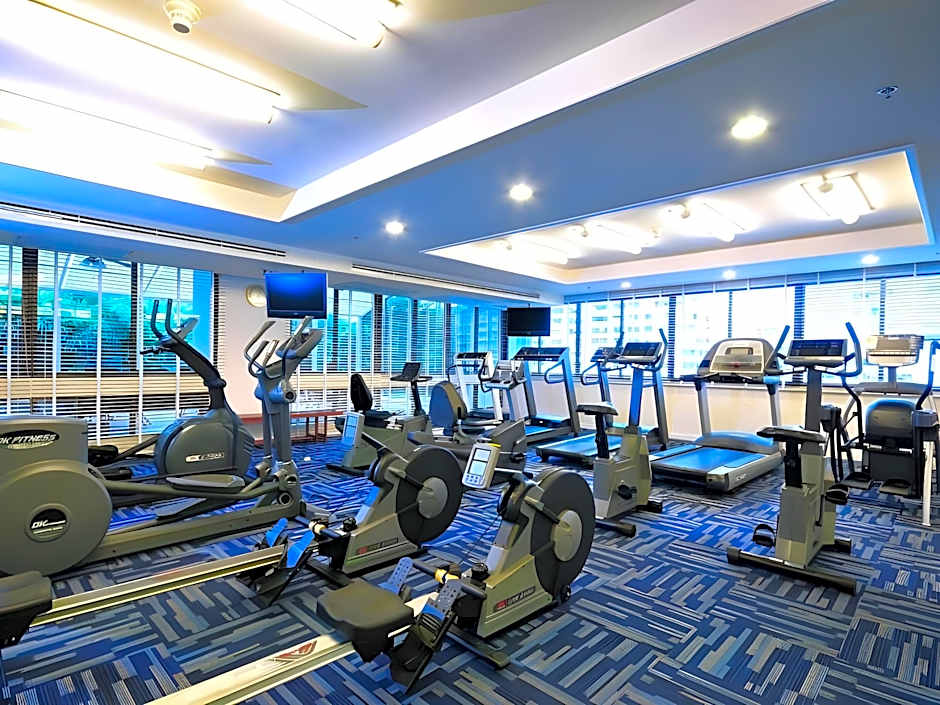 Centre Point Sukhumvit Soi 10