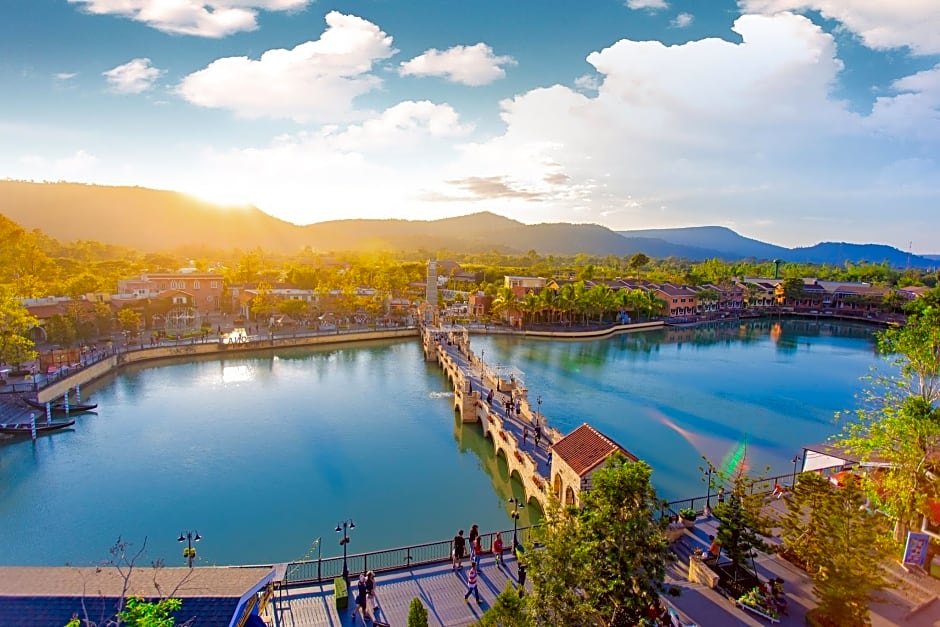 Verona Boutique Hotel - The Verona Co., Ltd