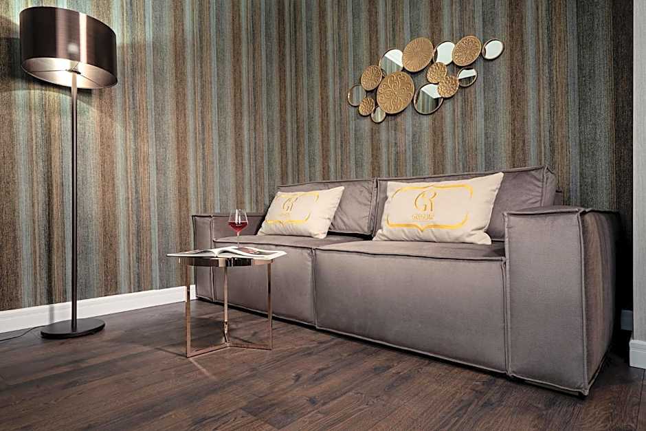 Greguar Hotel by UHM