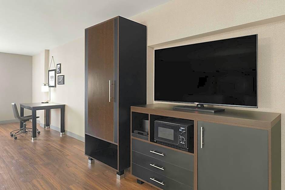 Four Points by Sheraton Rock Springs