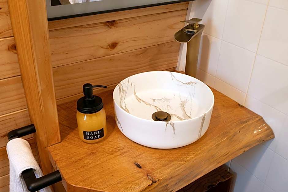 Benger Garden Chalets