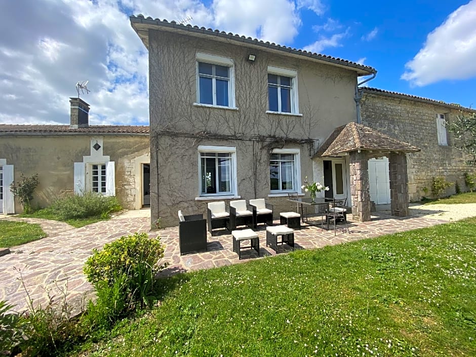 Grande maison escapade au bord de la rivière