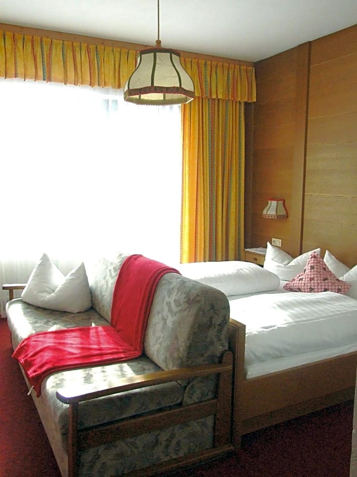 Hotel Menthof