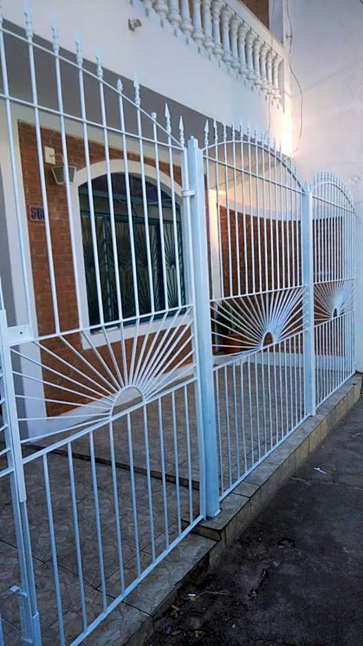 Casa da Mãe próximo a Basílica