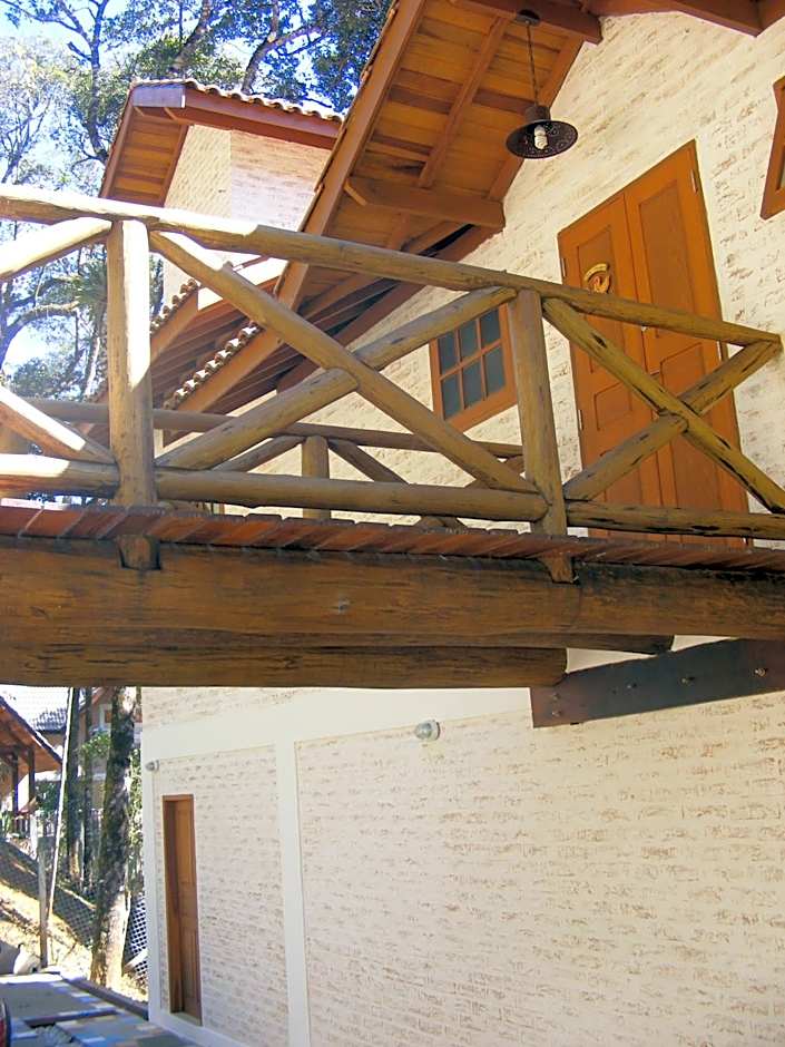 Nas Nuvens Hospedaria