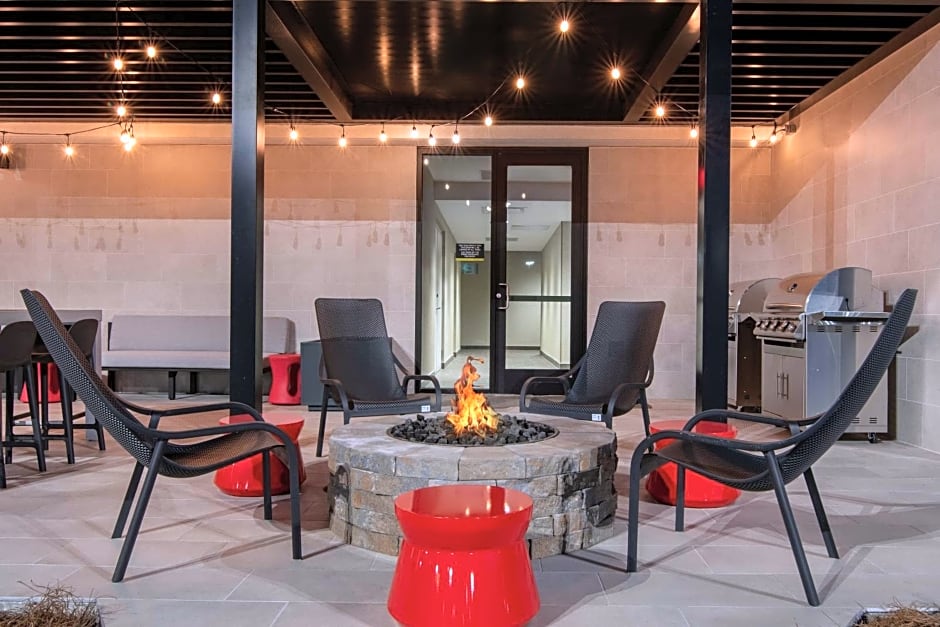 Home2 Suites by Hilton Jacksonville Downtown