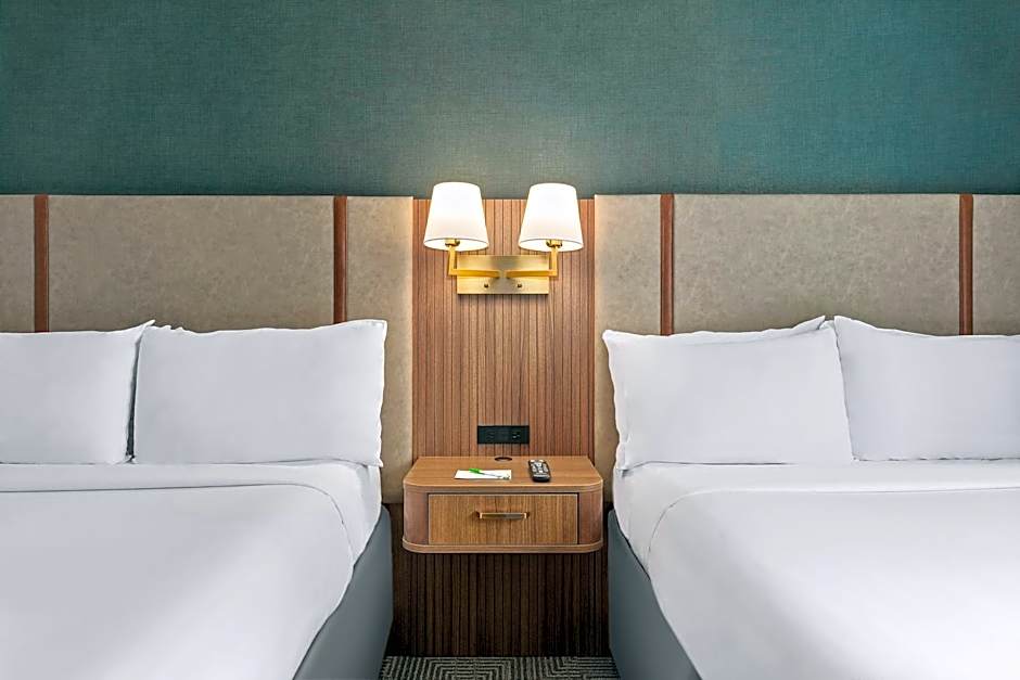 Holiday Inn Manhattan 6th Ave - Chelsea By IHG