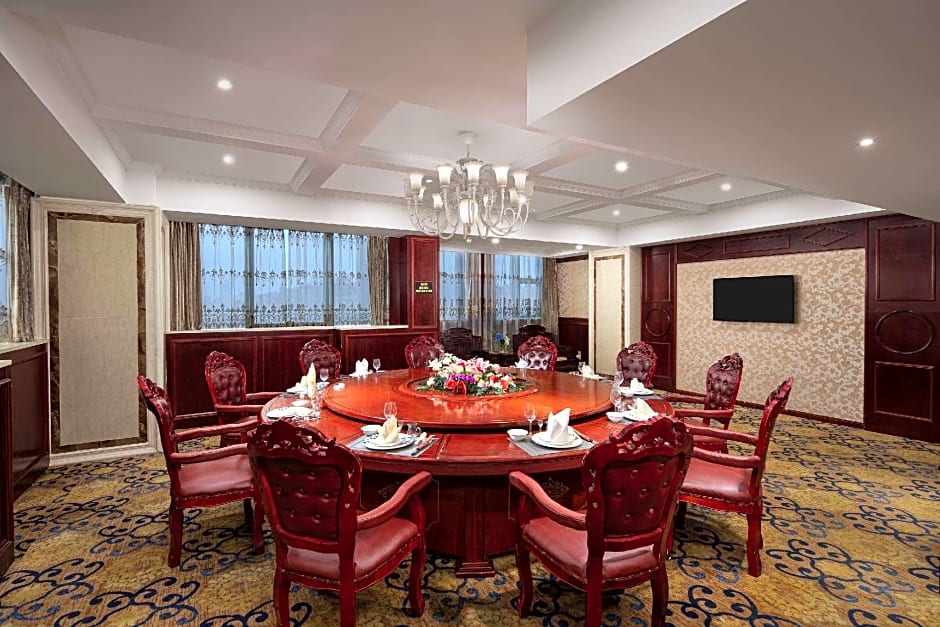 Ramada Plaza by Wyndham Yangzhou Downtown
