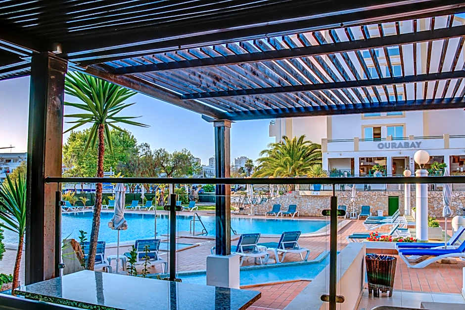 Ourabay Hotel Apartamento - Art & Holidays