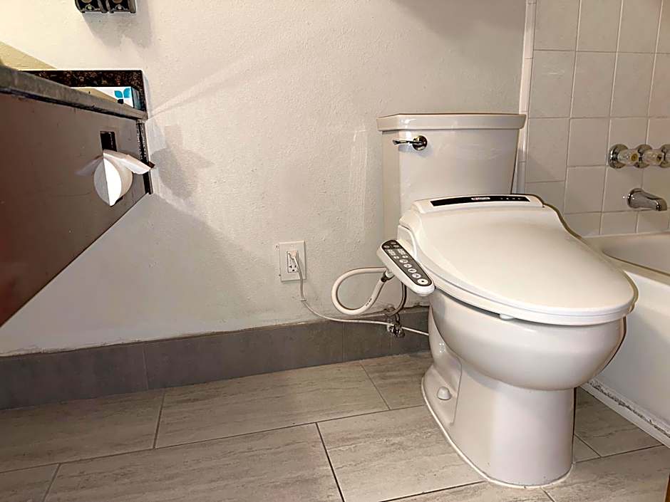 Lincoln Hotel Monterey Park Los Angeles