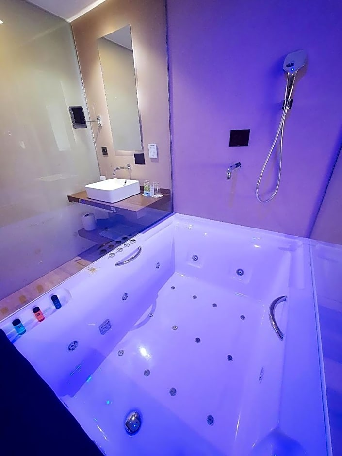 MB Boutique Hotel - Adults Only