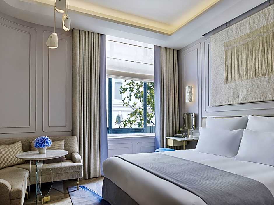 Photo 1 of 2 of Double Room