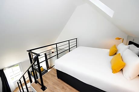 One Bedroom Apartment Duplex