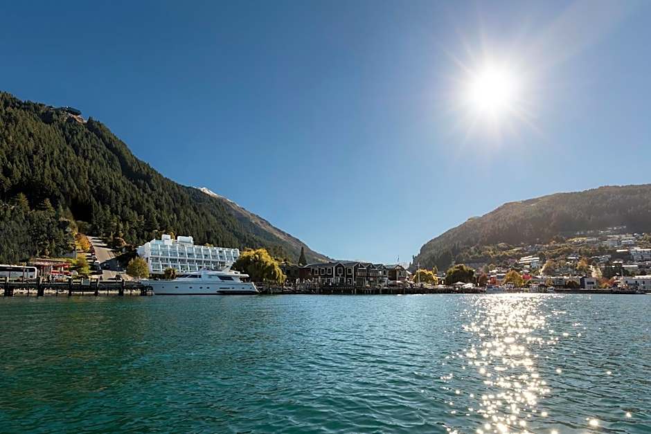 Crowne Plaza Queenstown By IHG