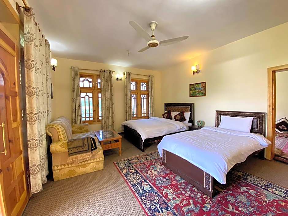 Photo 1 of 1 of Suite
