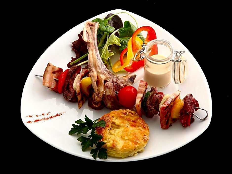 Logis Hotel-Restaurant La Coupe d'Or