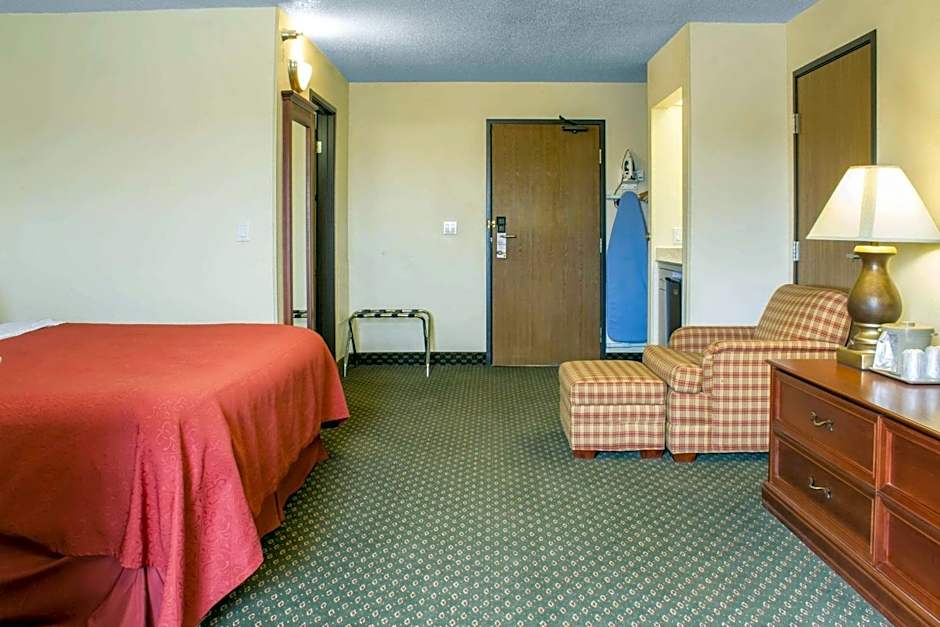 Quality Inn & Suites Sioux City Southeast