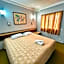 Plaza Inn Week Inn