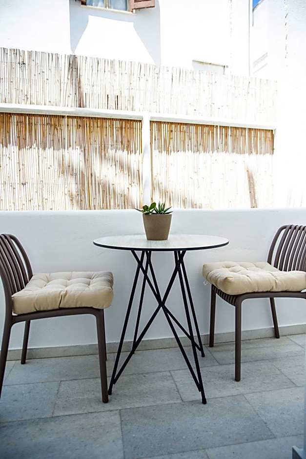 TERRA FOS NAXOS STUDIOS