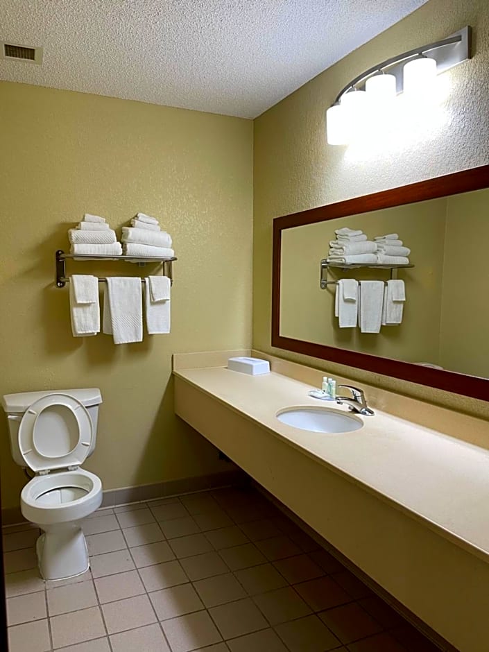 Quality Inn & Suites Northpark