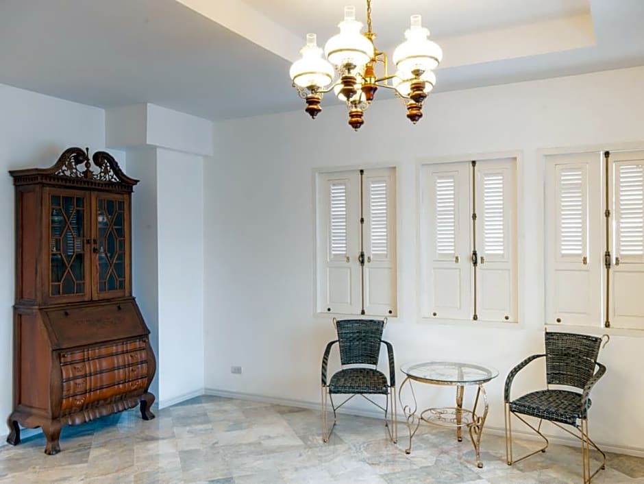 Dharasom Colonial House