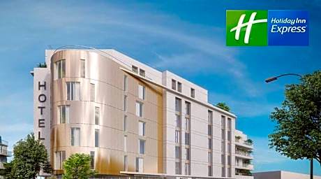Holiday Inn Express Paris Poissy By IHG
