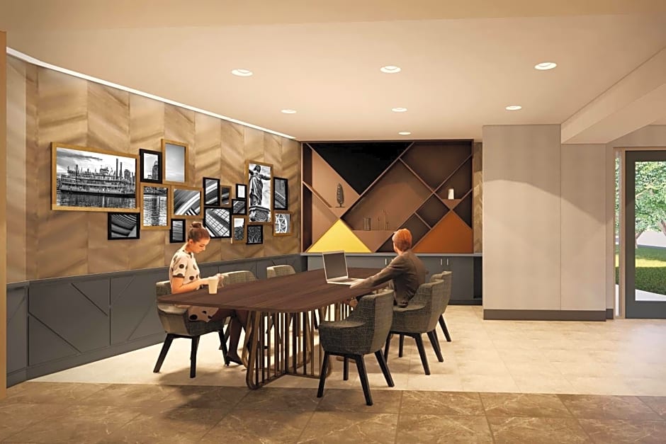 Delta Hotels by Marriott Cincinnati Sharonville