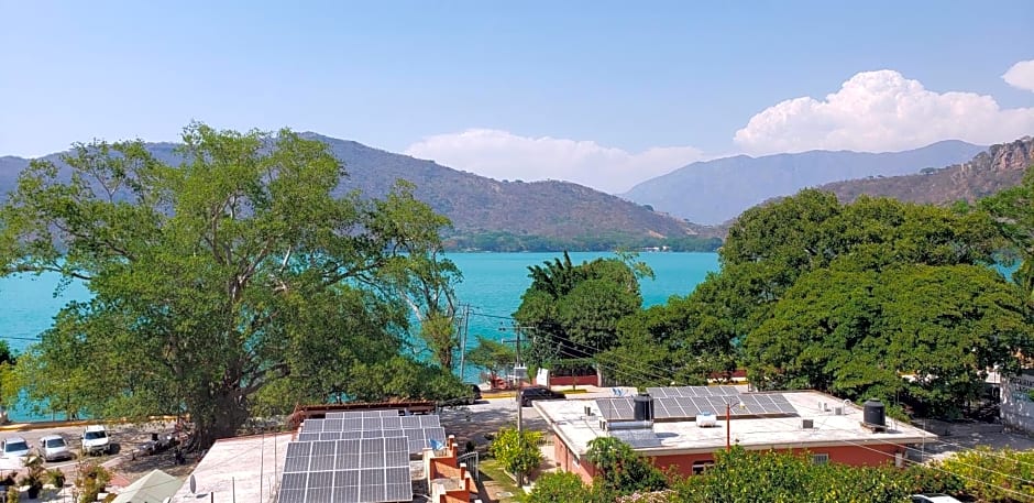 Hotel CaLu 2 en La Laguna, Santa María del Oro