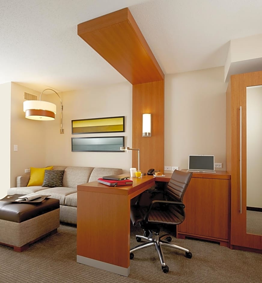 Hyatt Place Bayamon