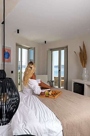 The Rocabella Suite with Sea View and outdoor mini plunge pool