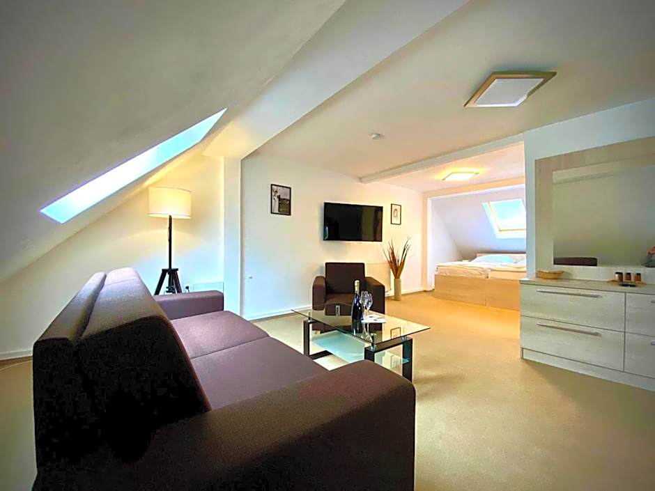 Hotel & Restaurant Pod Kaštany